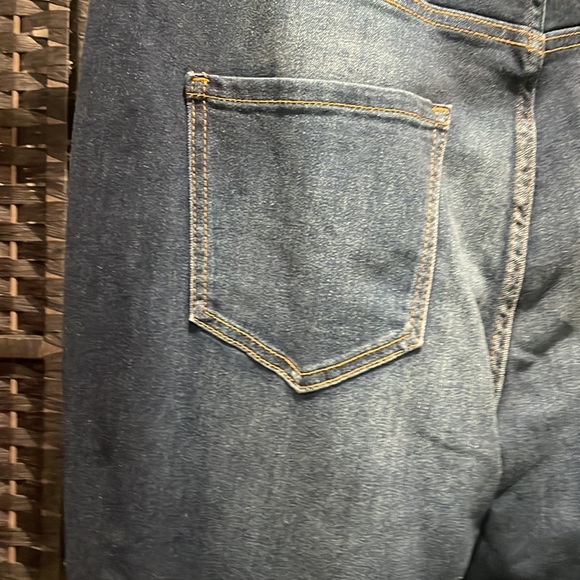 Plus size womens flair jeans stretch and distressed jeans M.A.D. Brand - Picture 8 of 8